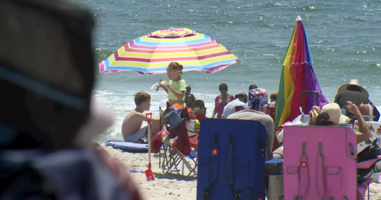 Warmer temperatures fill beaches, boost businesses ahead of Fourth of July