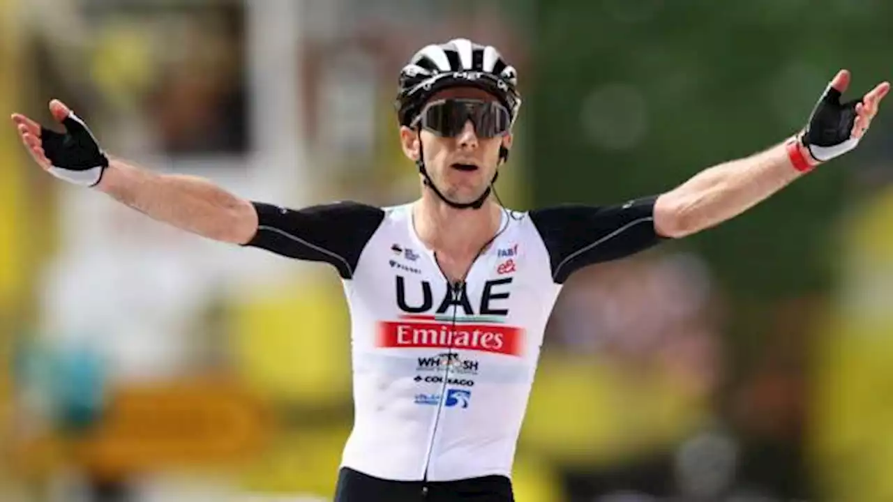 Adam Yates beats twin Simon to win Tour first stage