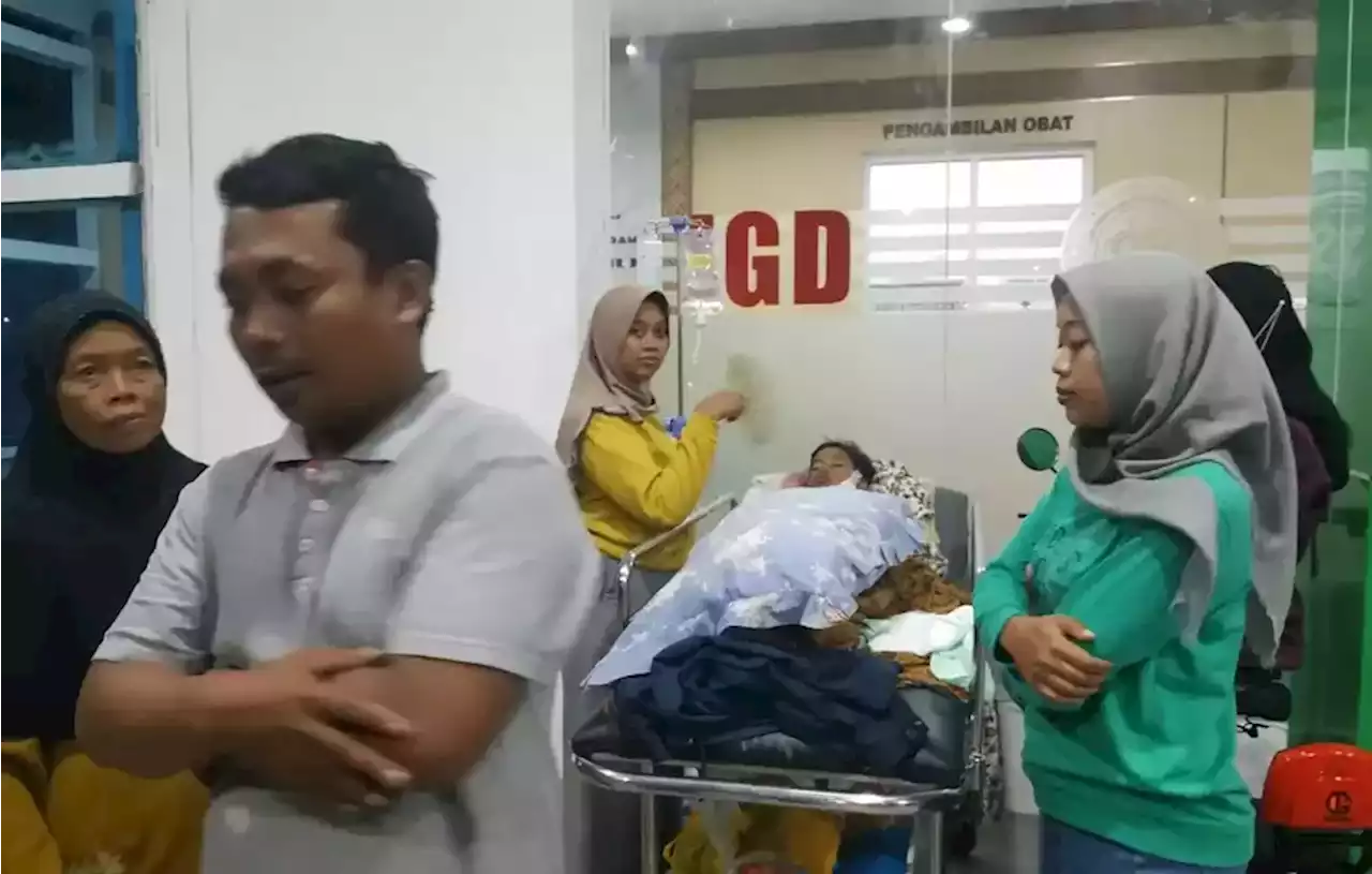 Trauma Gempa Yogya, Pasien RSUD Darsono Pacitan Bertahan di Teras IGD