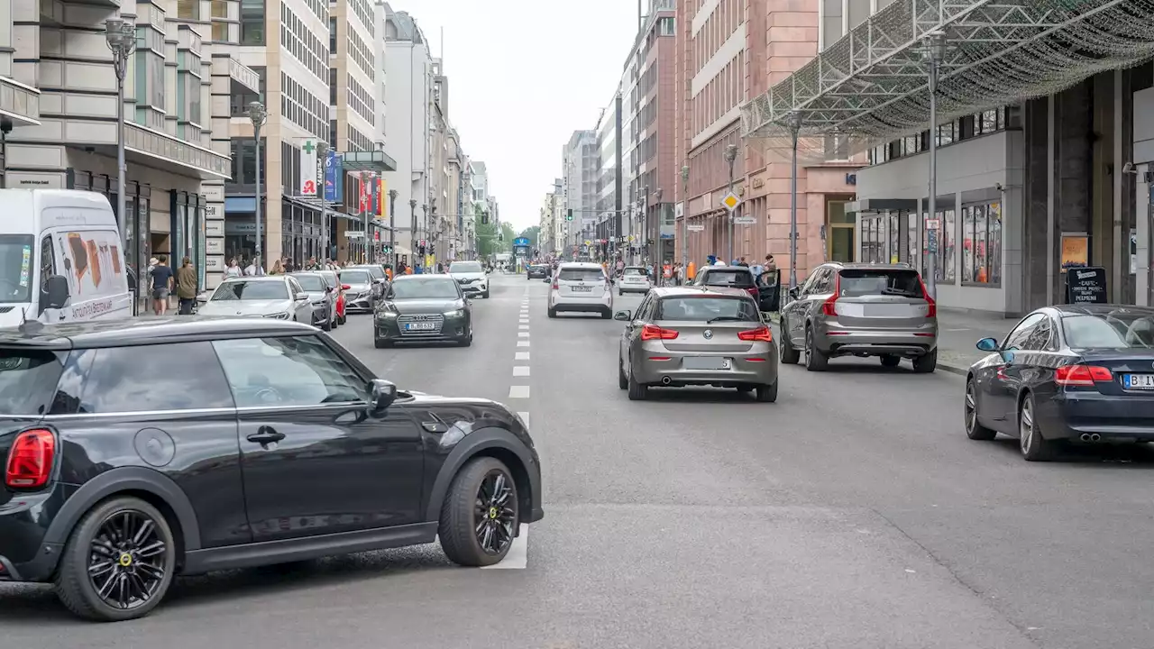 Das große hin- und her in der Friedrichstraße