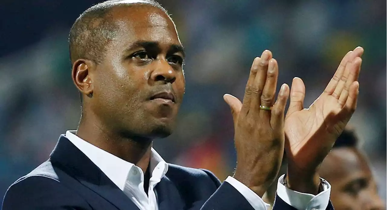 Officiellt: Kluivert tar över Adana Demirspor