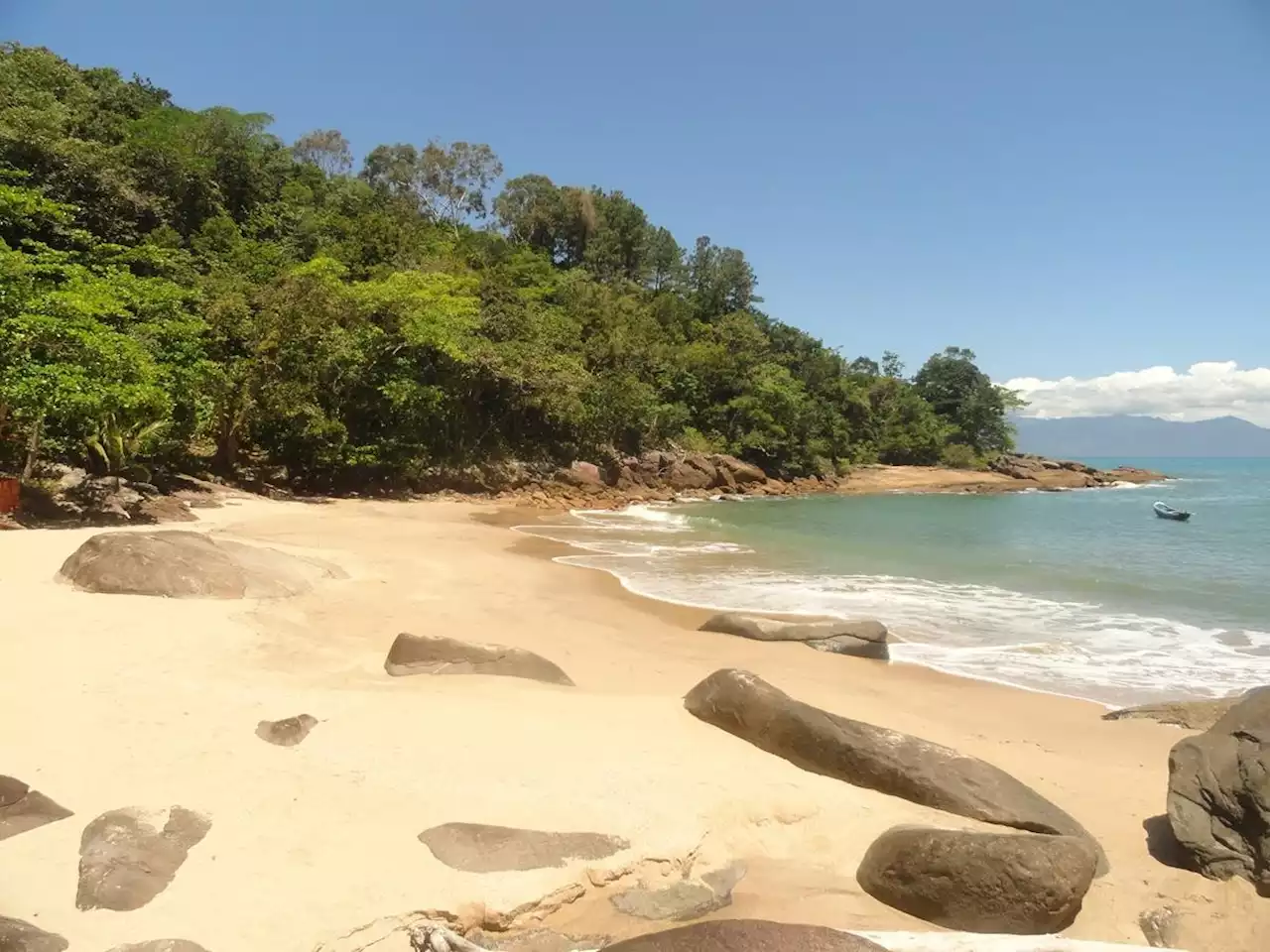 Metade das moradias em Ubatuba são casas de veraneio, aponta Censo; veja outras cidades