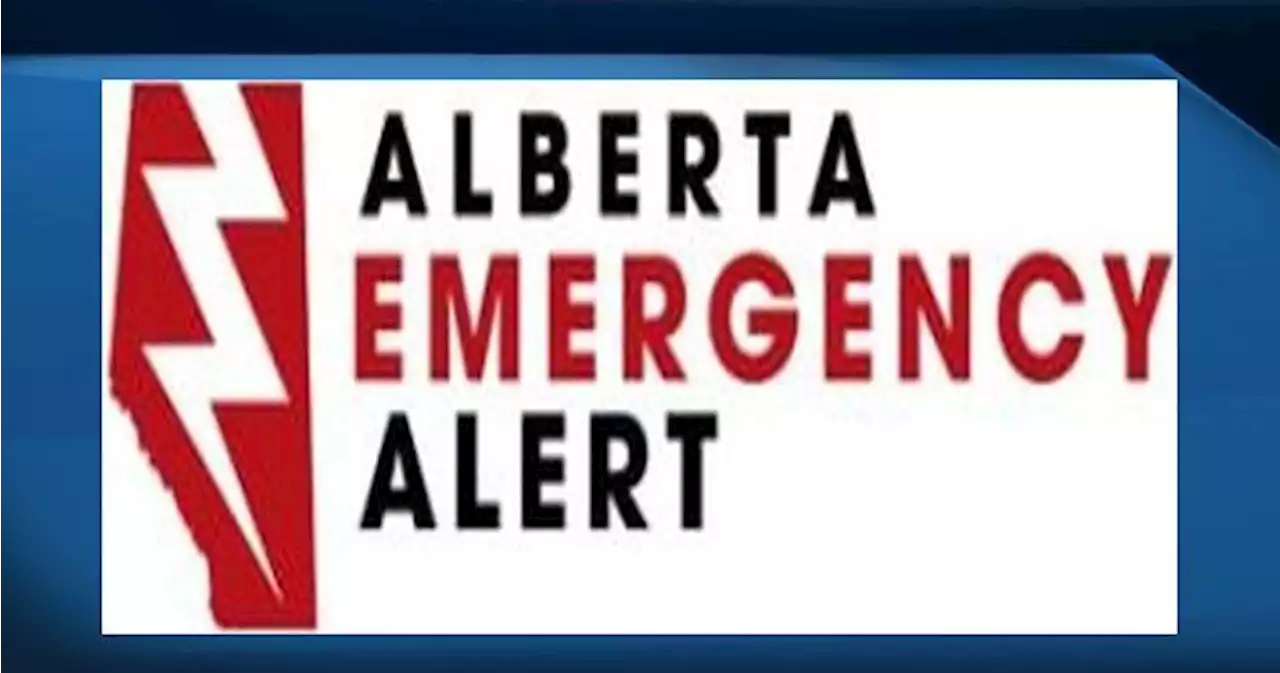 Tornado warning lifted in Alberta after storm spurs multiple emergency alerts in province | Globalnews.ca