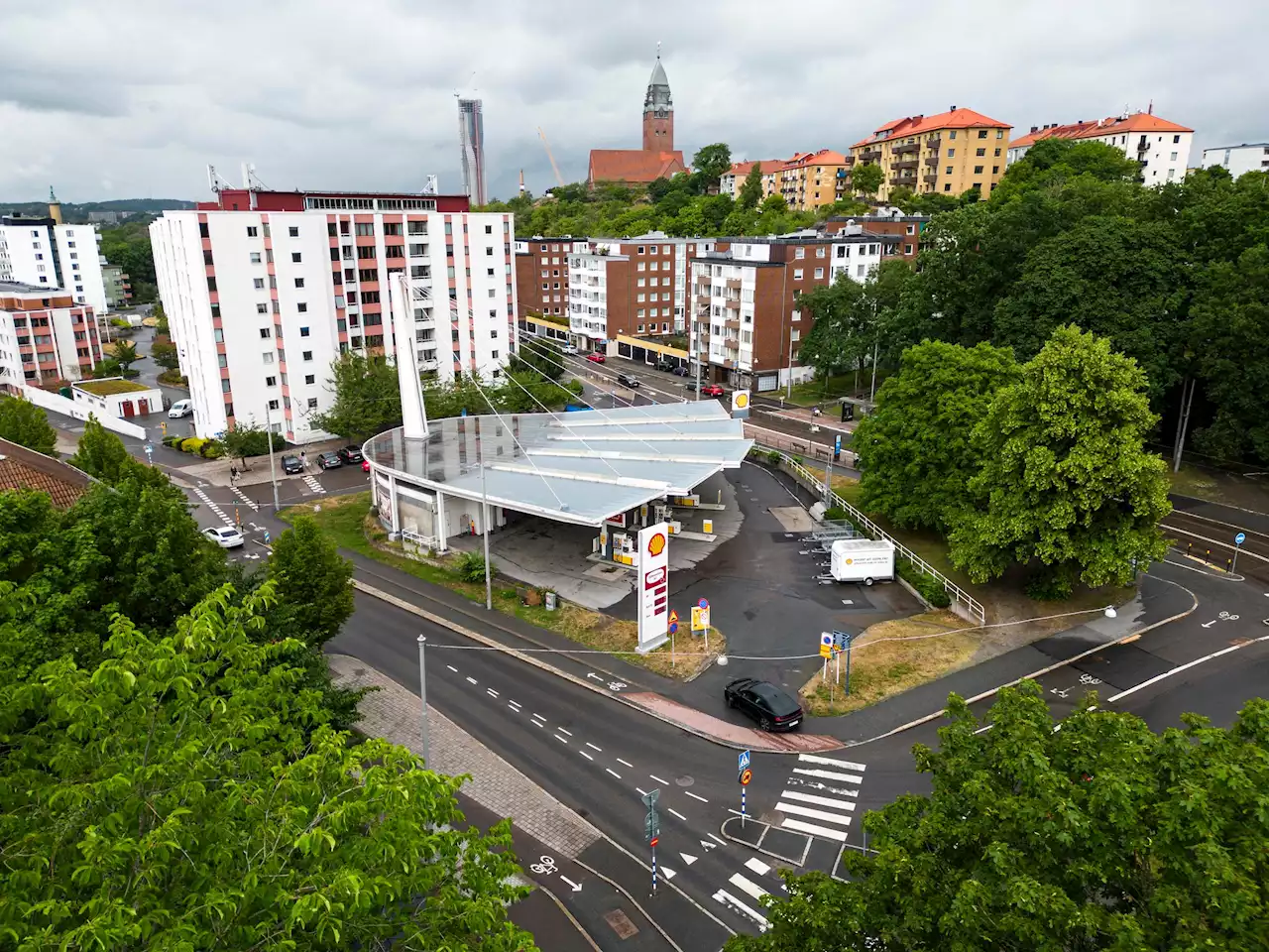 Shellmacken skulle rivas – sex år senare står den kvar