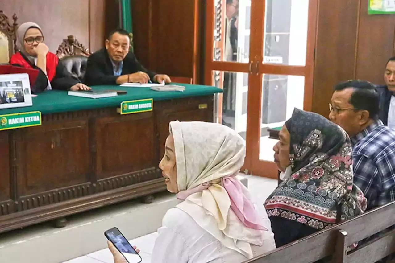 Dititipi Kakak Ipar Beli Rumah, Diam-Diam Sertifikat Diagunkan ke Bank oleh Hartini - Jawa Pos