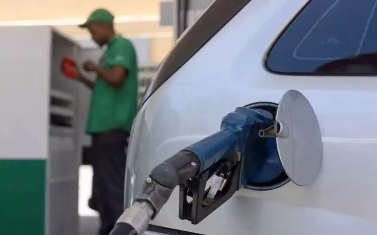 Gasolina fica 1 centavo mais cara, na pesquisa da ANP