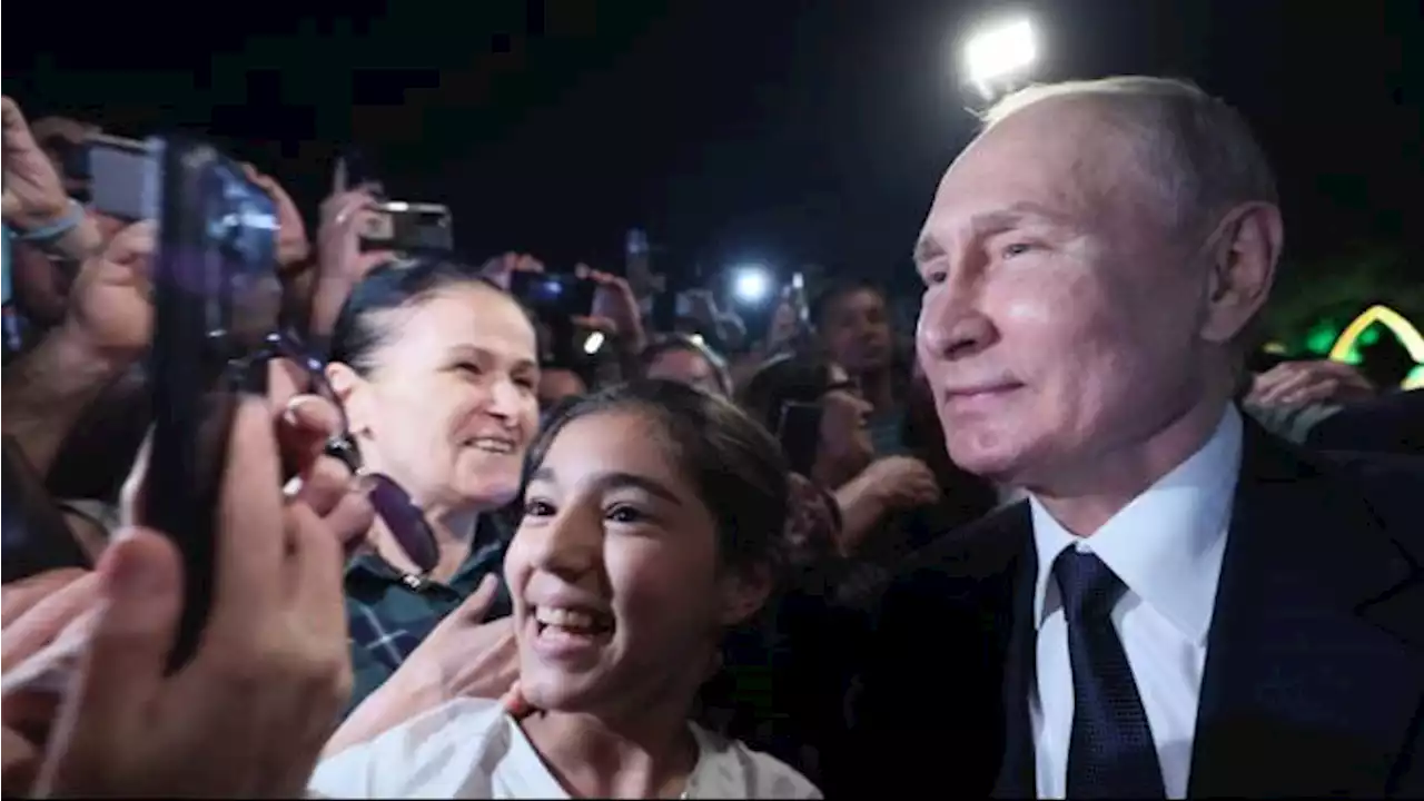 Putin Blusukan usai Upaya Kudeta Wagner, Pengamat: Ingin Tunjukkan Dirinya Kaisar yang Kuat