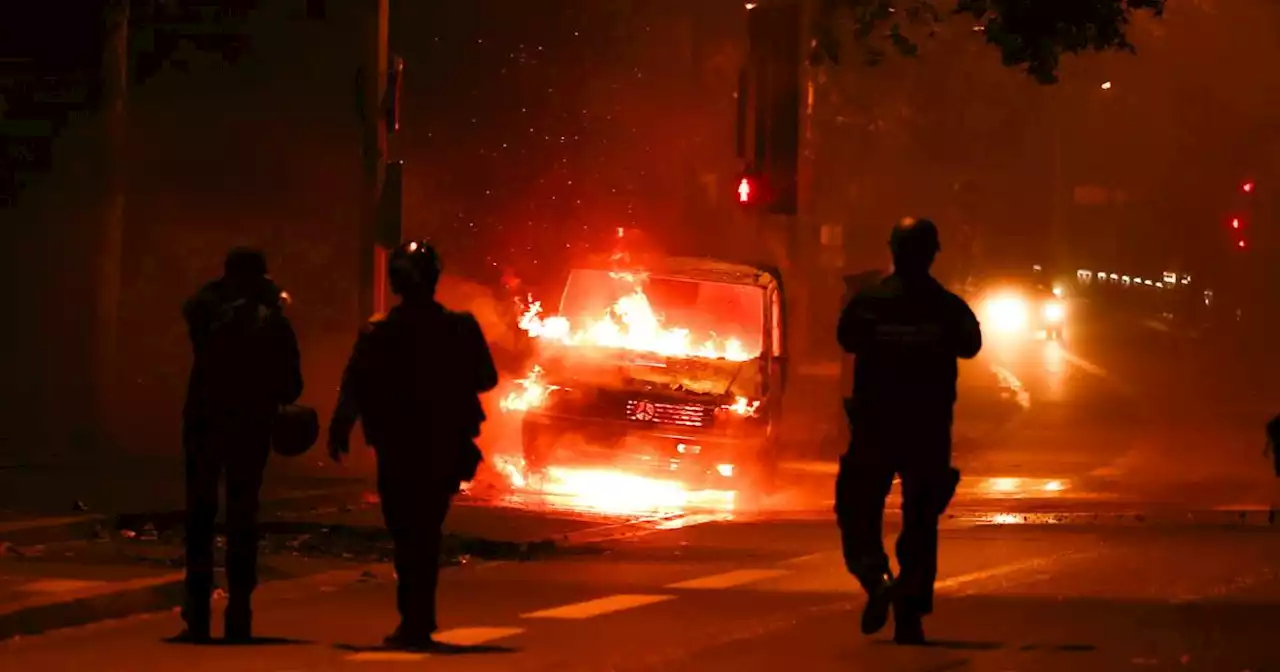 Vierte Nacht: Unruhen in Frankreich, Proteste auch in Überseegebieten