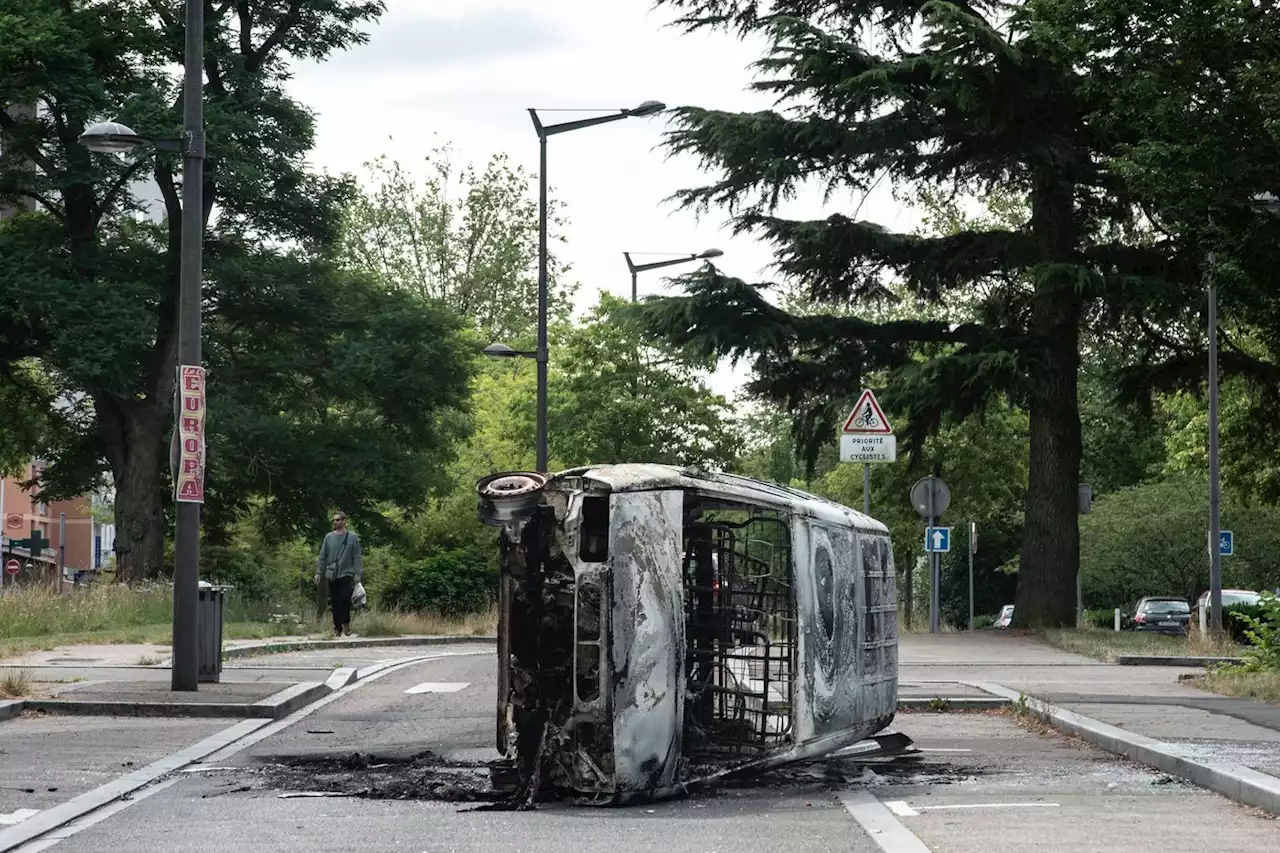 Émeutes après la mort de Nahel : à Rouen, des élus désemparés