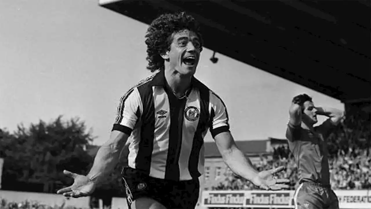 Kevin Keegan, a short cut blouse, hot dogs and a very excited 13 year old