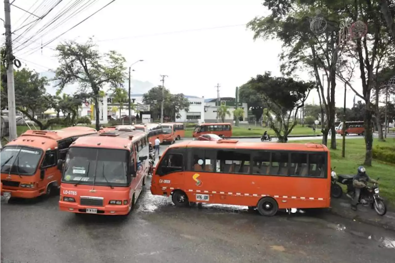 Hubo reunión entre buseteros y administración de Ibagué: hay decisión sobre el paro - Pulzo