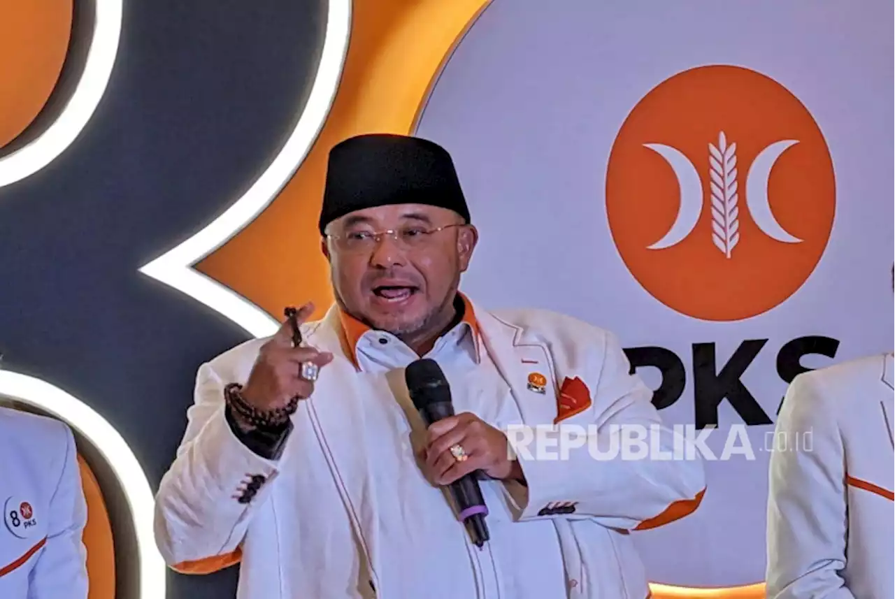 Masa Jabatan Ketum Parpol Digugat, PKS: MK Jangan Urus Semua Hal |Republika Online