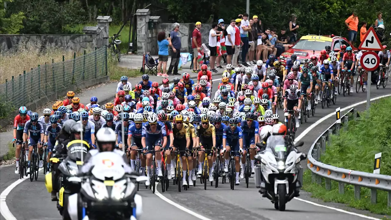 Tour de France: 'Voir ces scènes est insoutenable', le peloton attentif aux émeutes en France