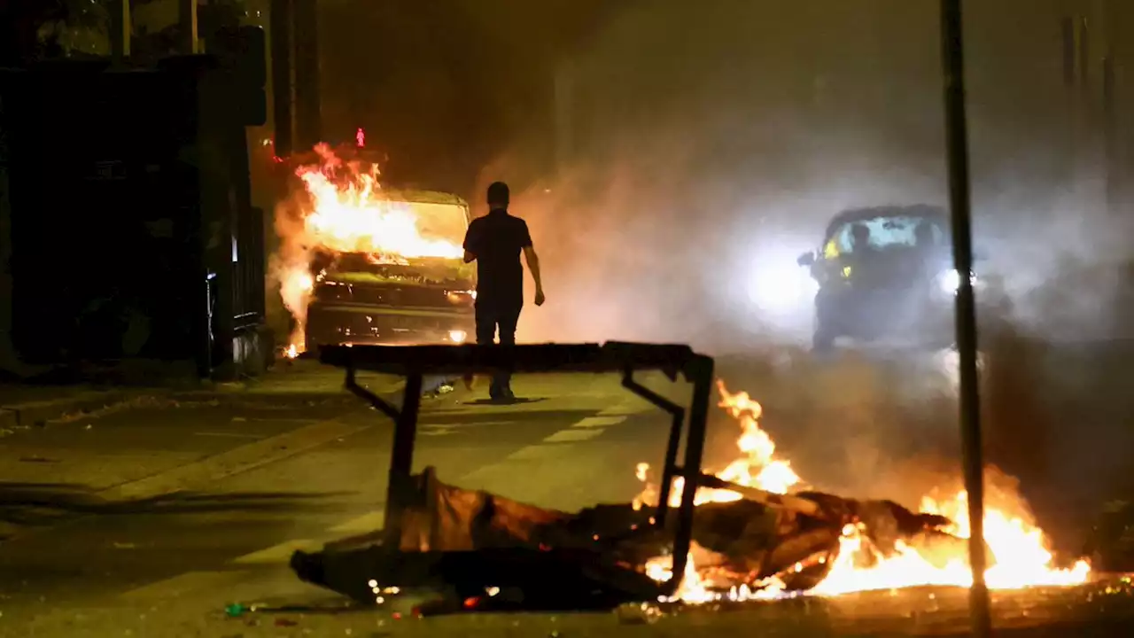 France riots: Looters break into gun shop as hundreds arrested on fourth night of violence