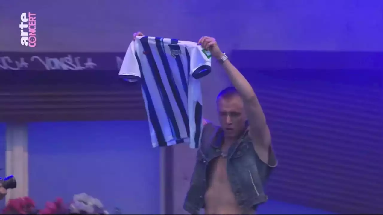 Hertha BSC: Wo hat Rap-Star Soho Bani das neue Trikot her?