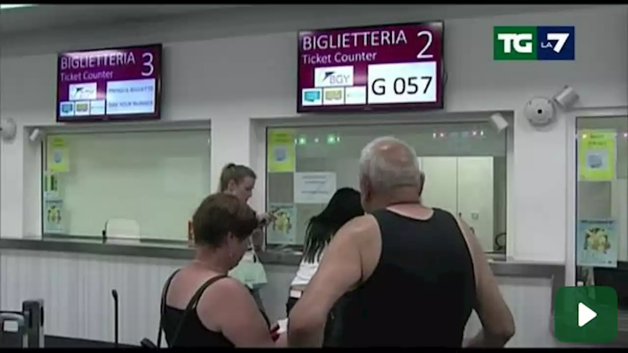 Trasporto aereo, il Garante convoca le compagnie. Biglietti troppo cari