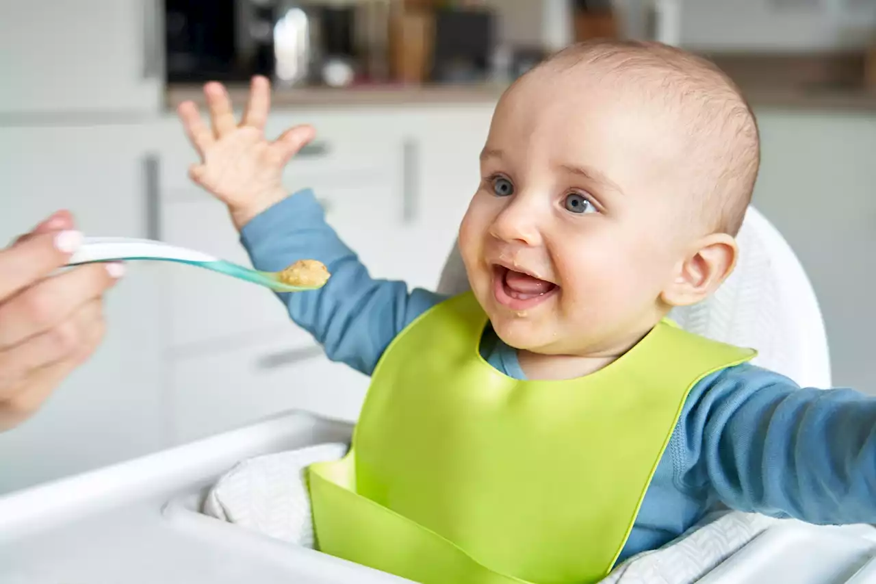 Warning to any parents who heat their baby's food in the microwave