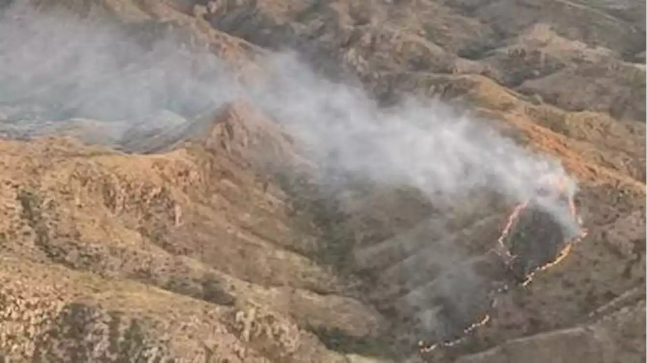 Crews fighting wildfire burning near Nogales