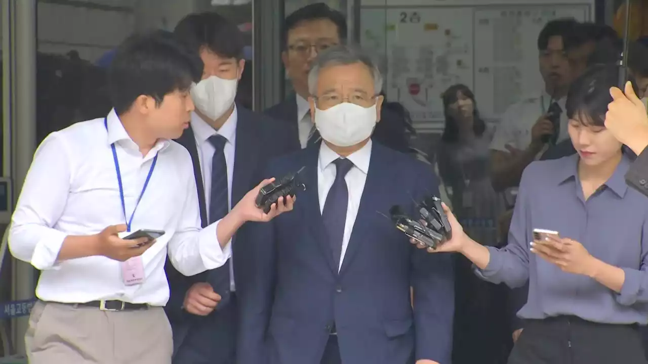 곽상도 무죄 이어 박영수 영장 기각...'50억 클럽' 수사 향배는