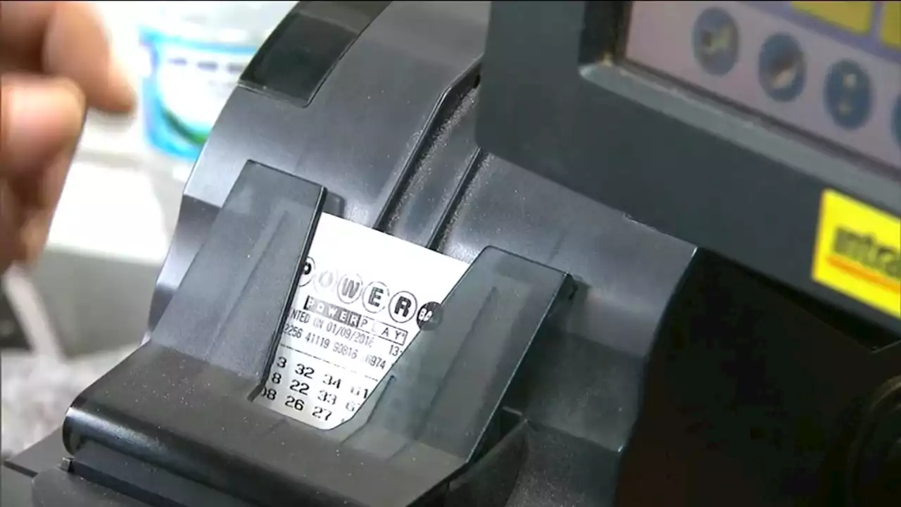 Powerball lottery jackpot at $650M for winning numbers drawing Monday