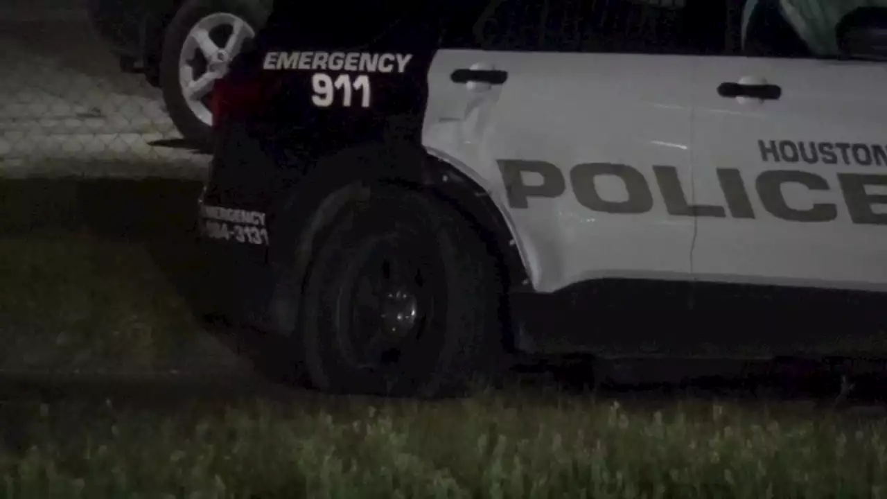 Officer assisting in chase injured after separate vehicle crashes into patrol car in east Houston