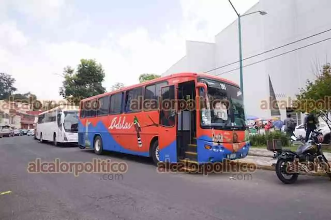 Docentes de Sección 32 reportan a Federación sus cobros de nómina