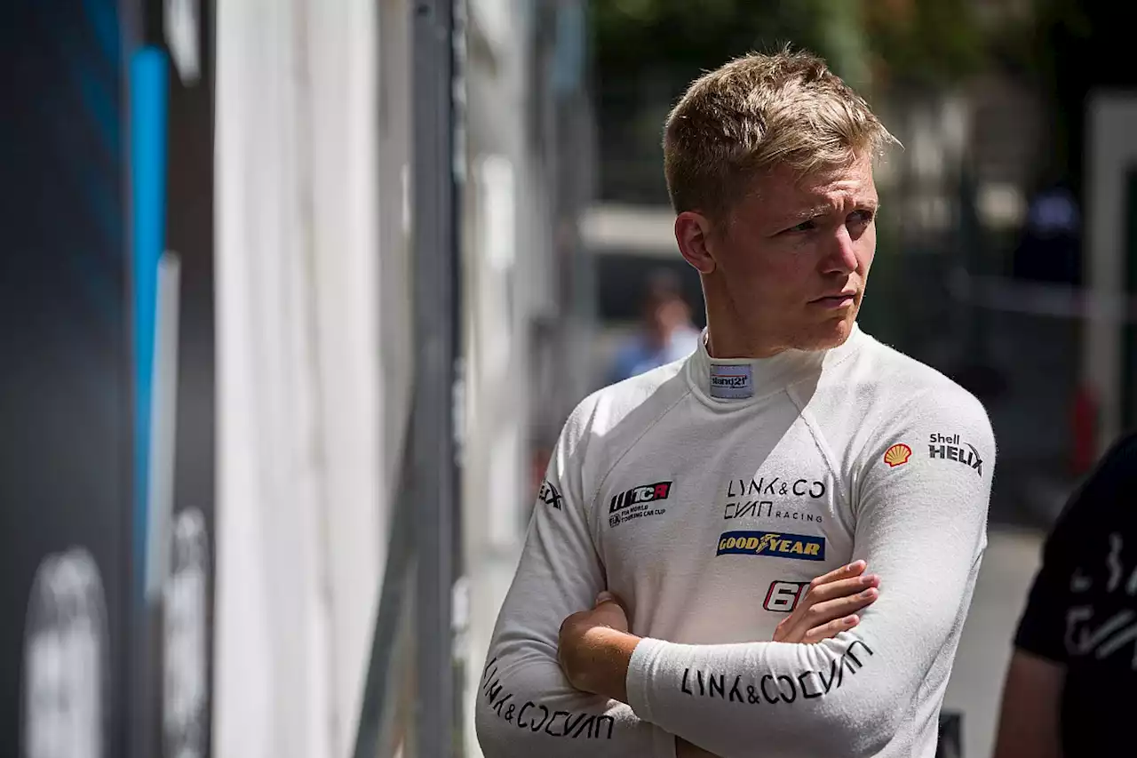 WTCR champion Ehrlacher completes Formula E's Rome rookie line-up