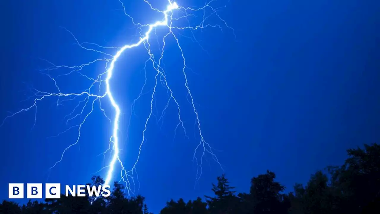 Northern Ireland weather: Yellow thunderstorm warning issued