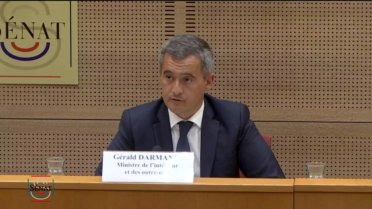 'Des enfants qui n'ont pas fait de grandes études': la sortie de Gérald Darmanin sur les policiers agace