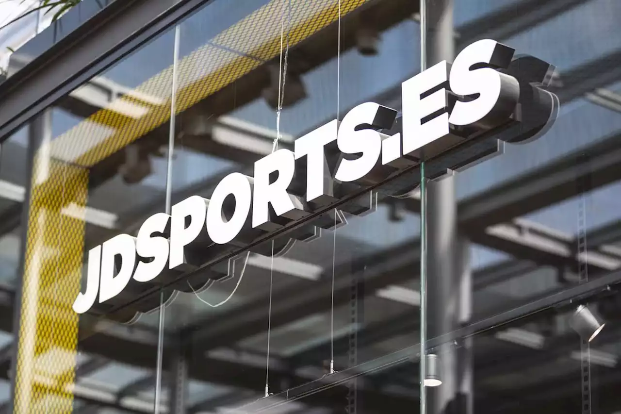 JD Sports paga 500 millones por la mitad que le faltaba de su negocio español