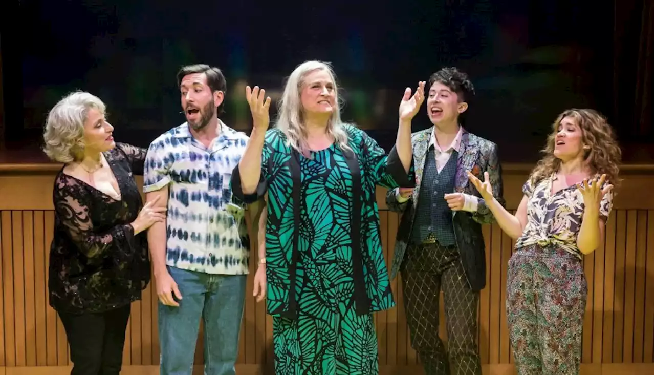 ‘Transparent’ Musical Adaptation Planned For Broadway In 2024