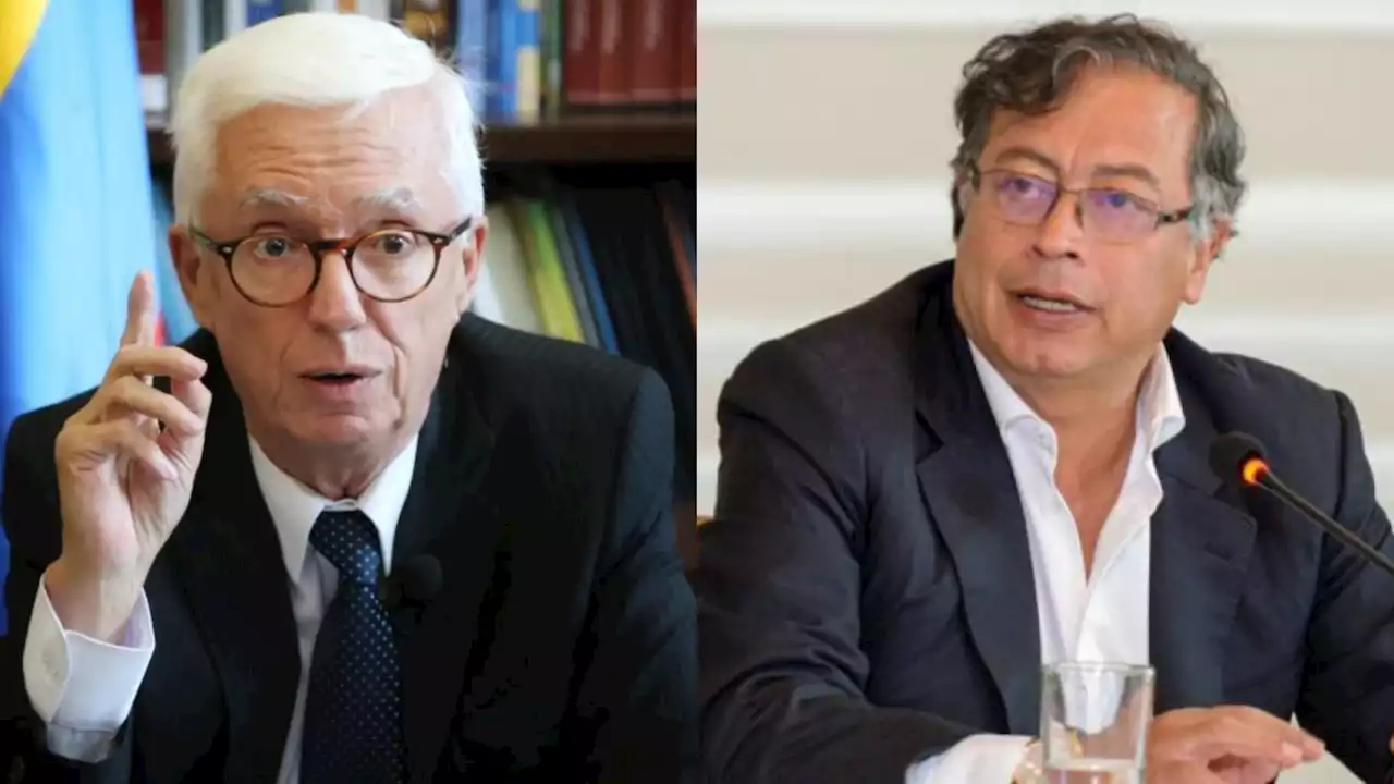 “Es la confusión hecha persona”: Jorge Robledo sobre Gustavo Petro