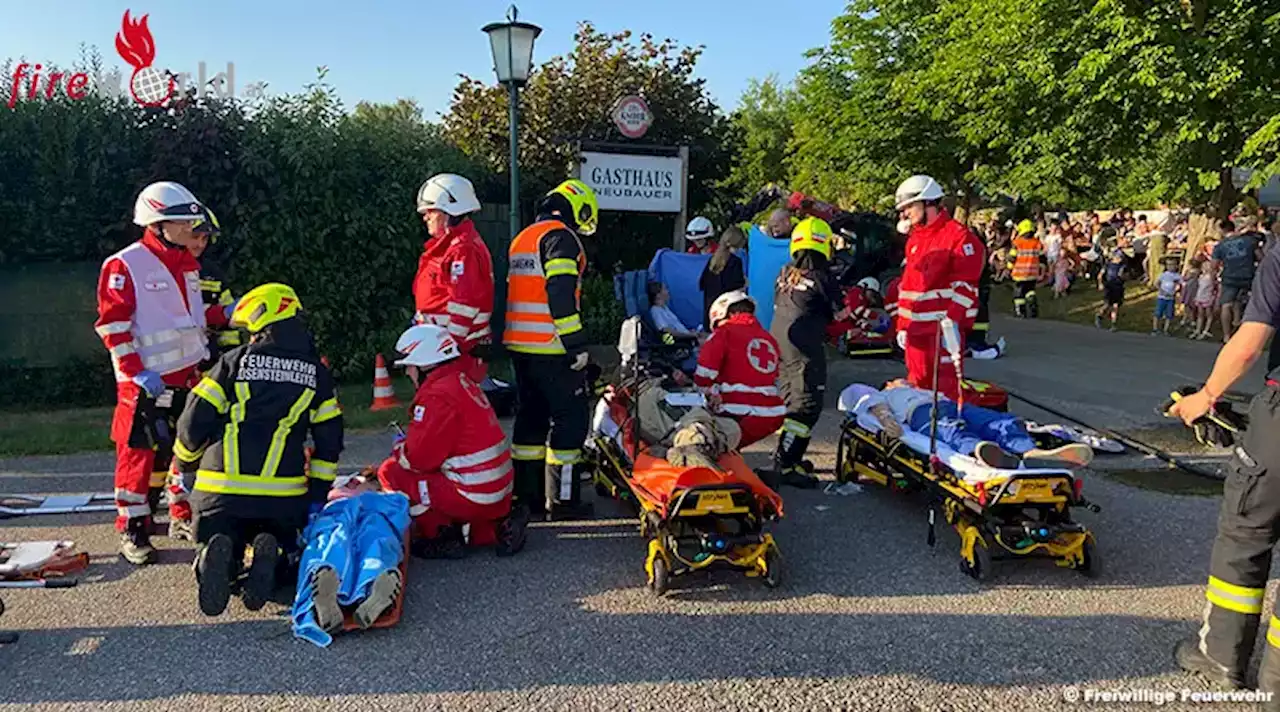 Oö: Leistungsschau der beiden Wolferner Wehren und des Roten Kreuzes Steyr-Stadt