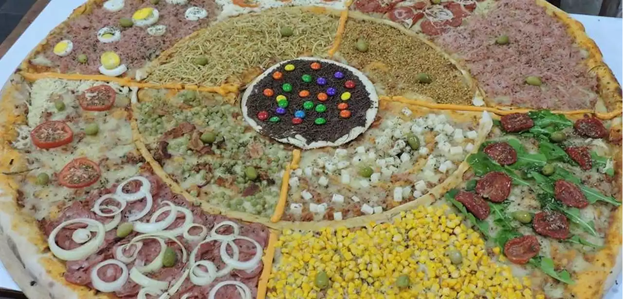 Dia da Pizza: de feijão com arroz a folha de ouro e sushi, as coberturas mais inusitadas do Brasil