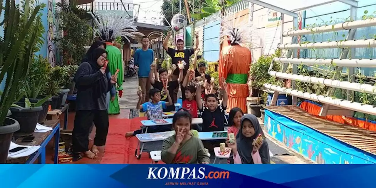 Interaksi Tanpa Gawai, Anak-anak di Kampung Literasi Klender Diajak Latihan Tari hingga Baca Buku