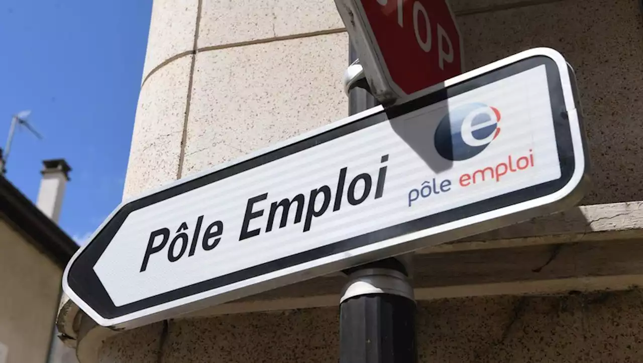 'Plein-emploi' : France Travail, RSA, handicap... que contient le projet de loi examiné ce lundi au Sénat ?