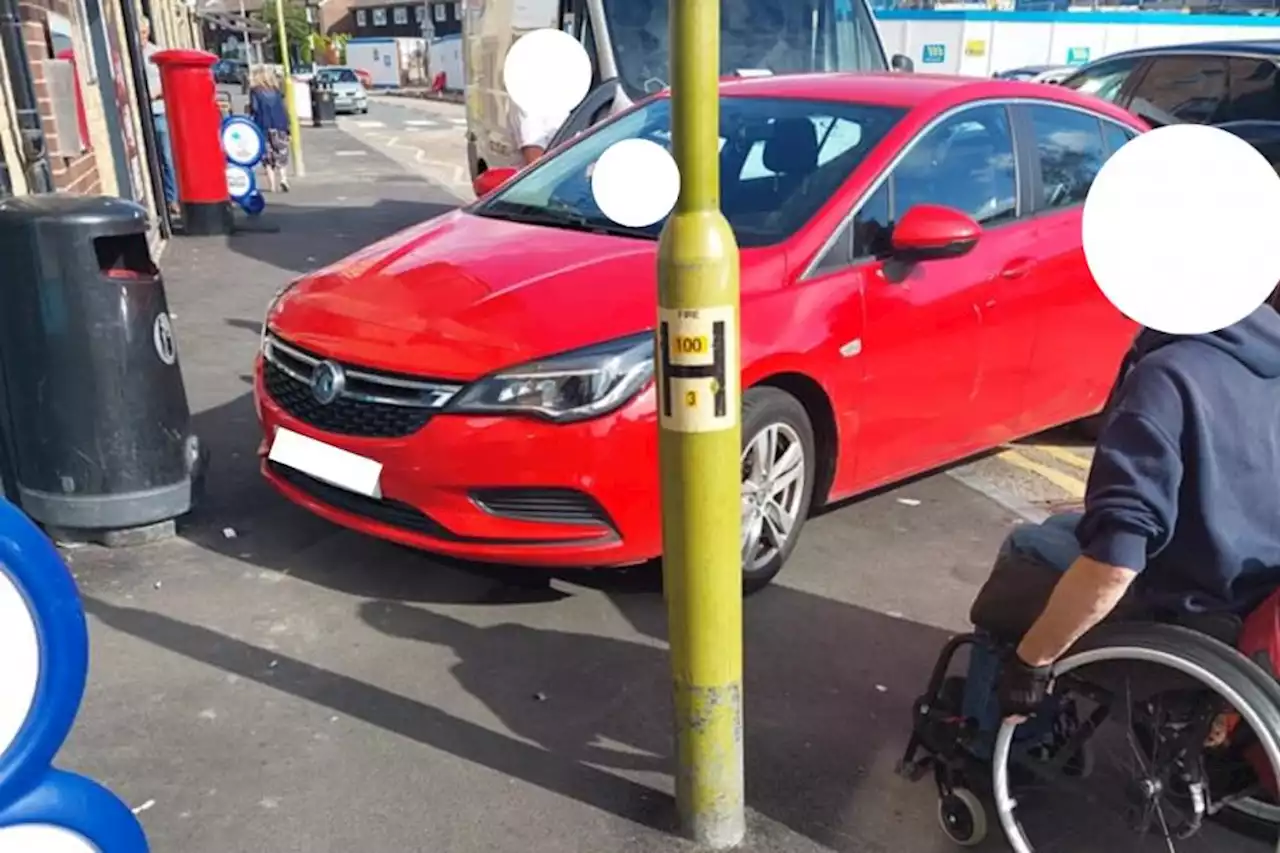 'Shockingly selfish driver' parks straight across pavement