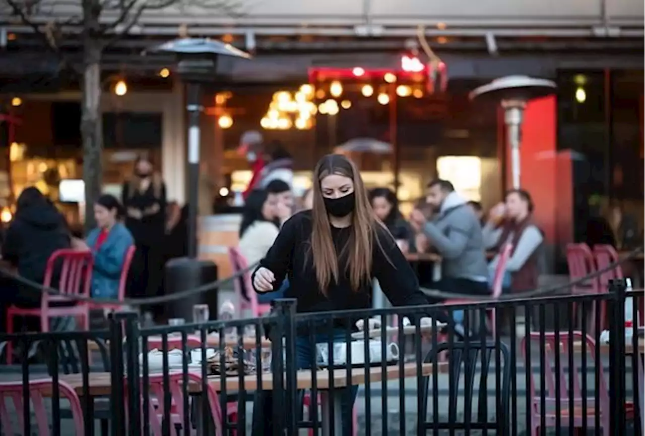 As Canadian cities make pandemic patios permanent, experts call for clear standards