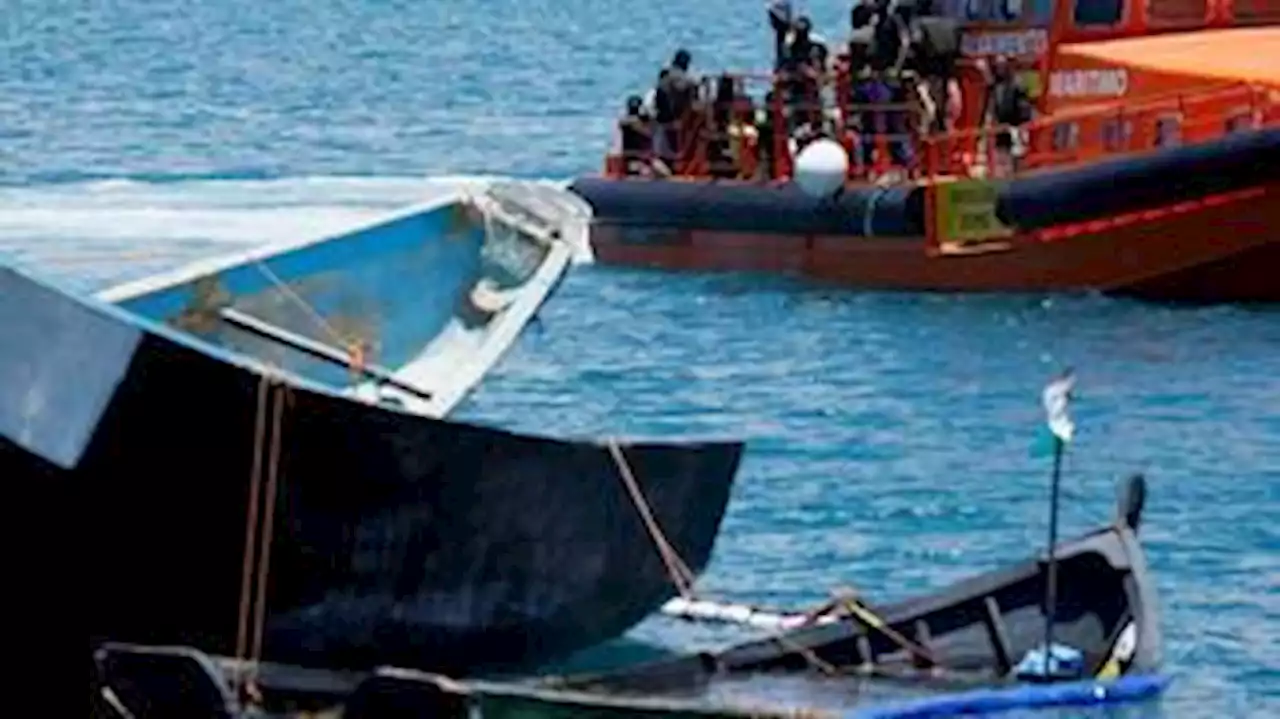 Grupo de 300 imigrantes desaparece no mar perto das Ilhas Canárias