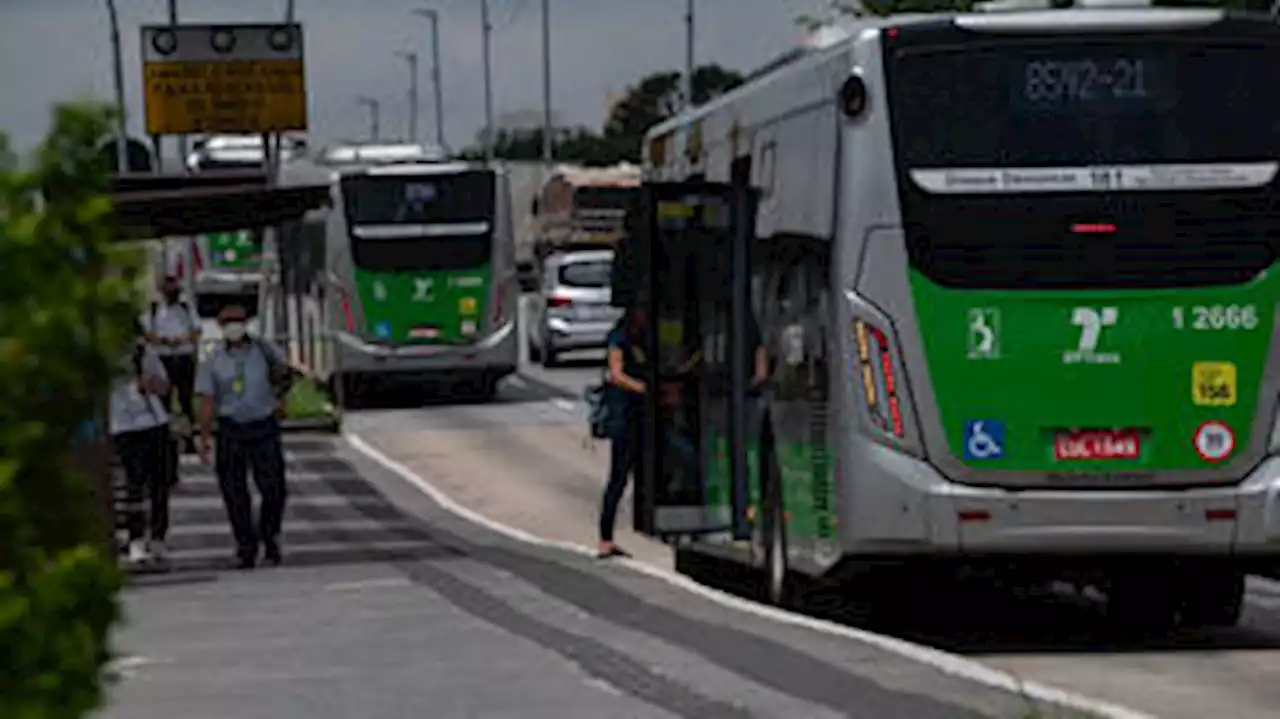 SP ganha apenas um ônibus elétrico oito meses após proibir novos coletivos a diesel