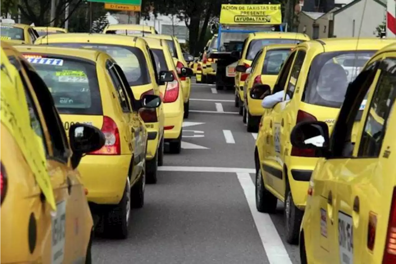 Gobierno no solo planea subir tarifas de taxi y sorprendería al gremio con plata - Pulzo