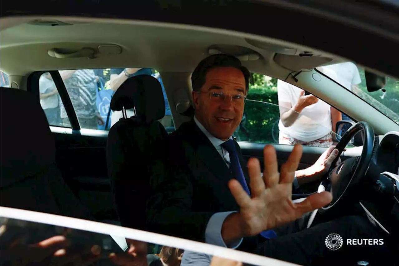 Dutch PM Rutte faces no confidence vote after collapse of government