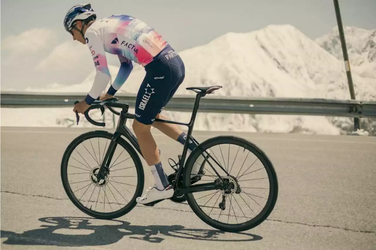 Factor launches new O2 VAM as “the world’s fastest climbing bike”