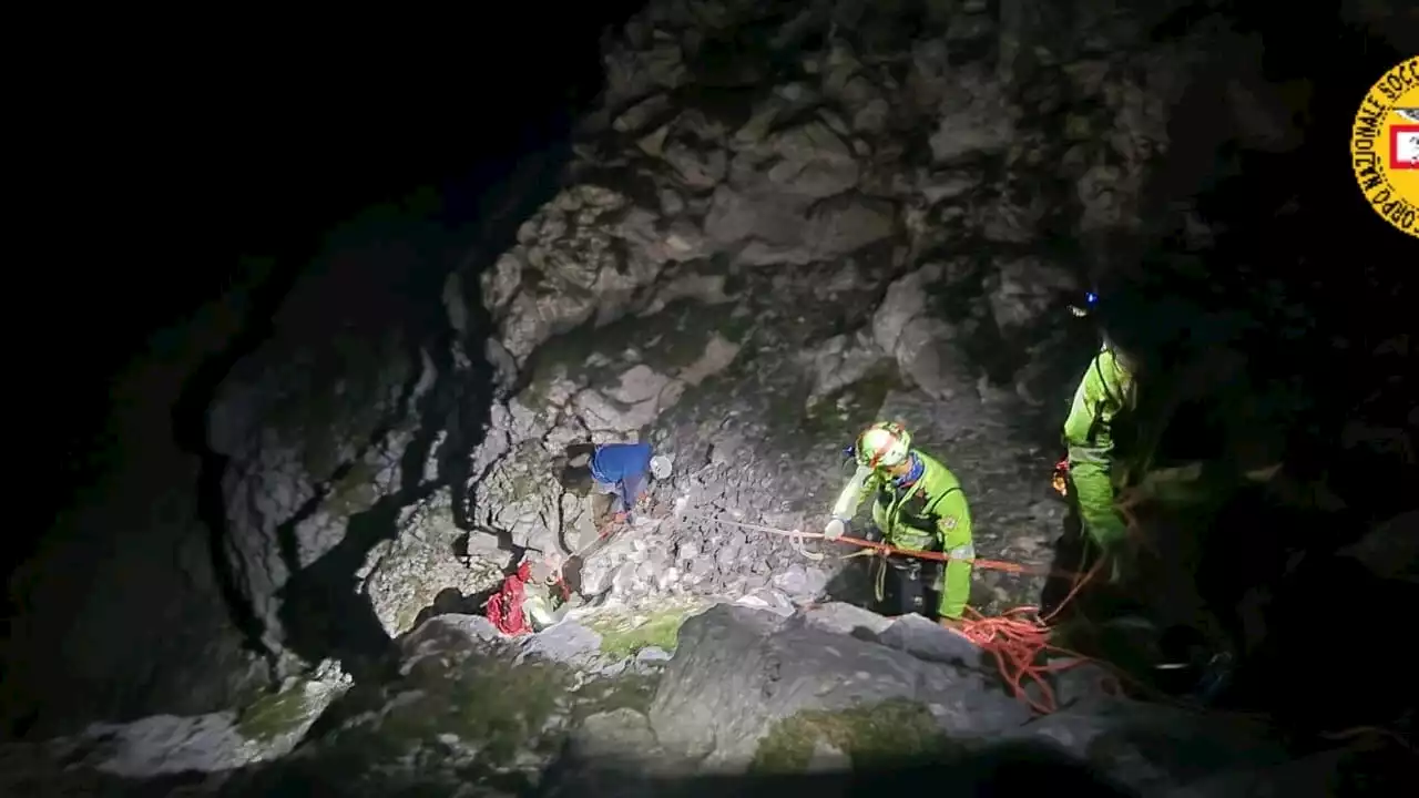 Tradito in montagna dal gps, escursionista romano scivola e rischia di precipitare