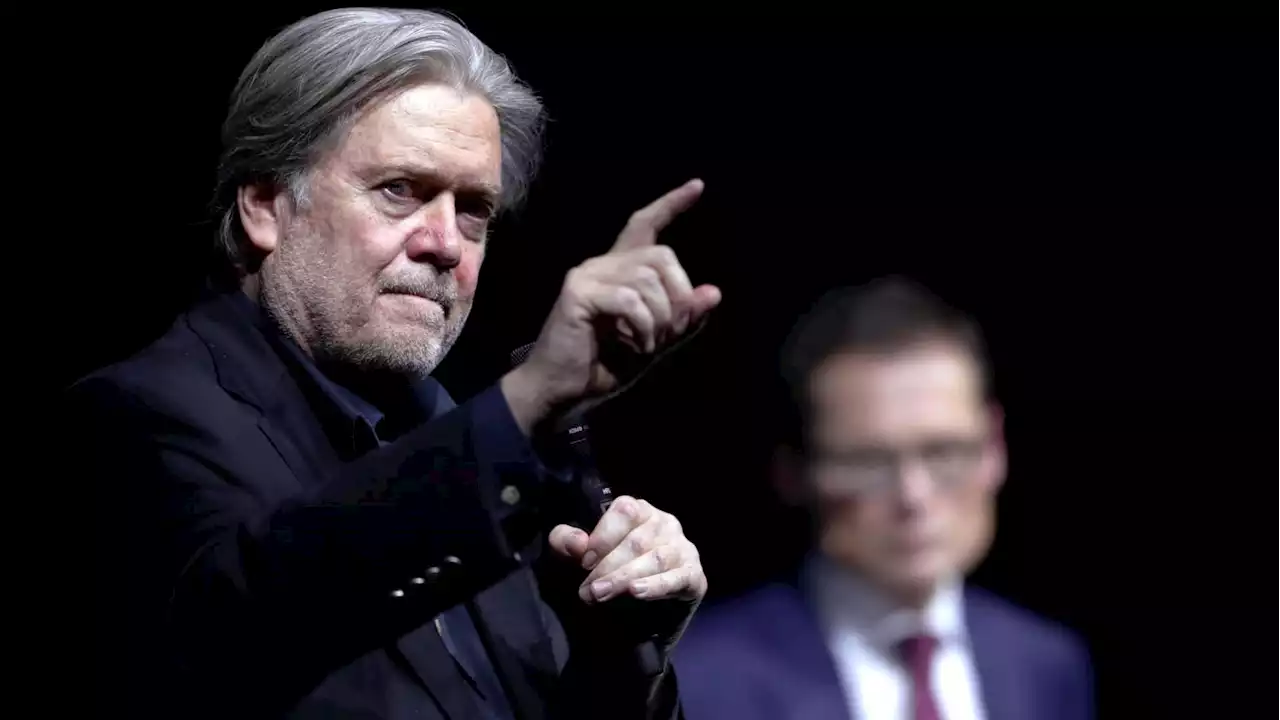 Bannon Is Being Forced to Pay $500K to Lawyers He Stiffed