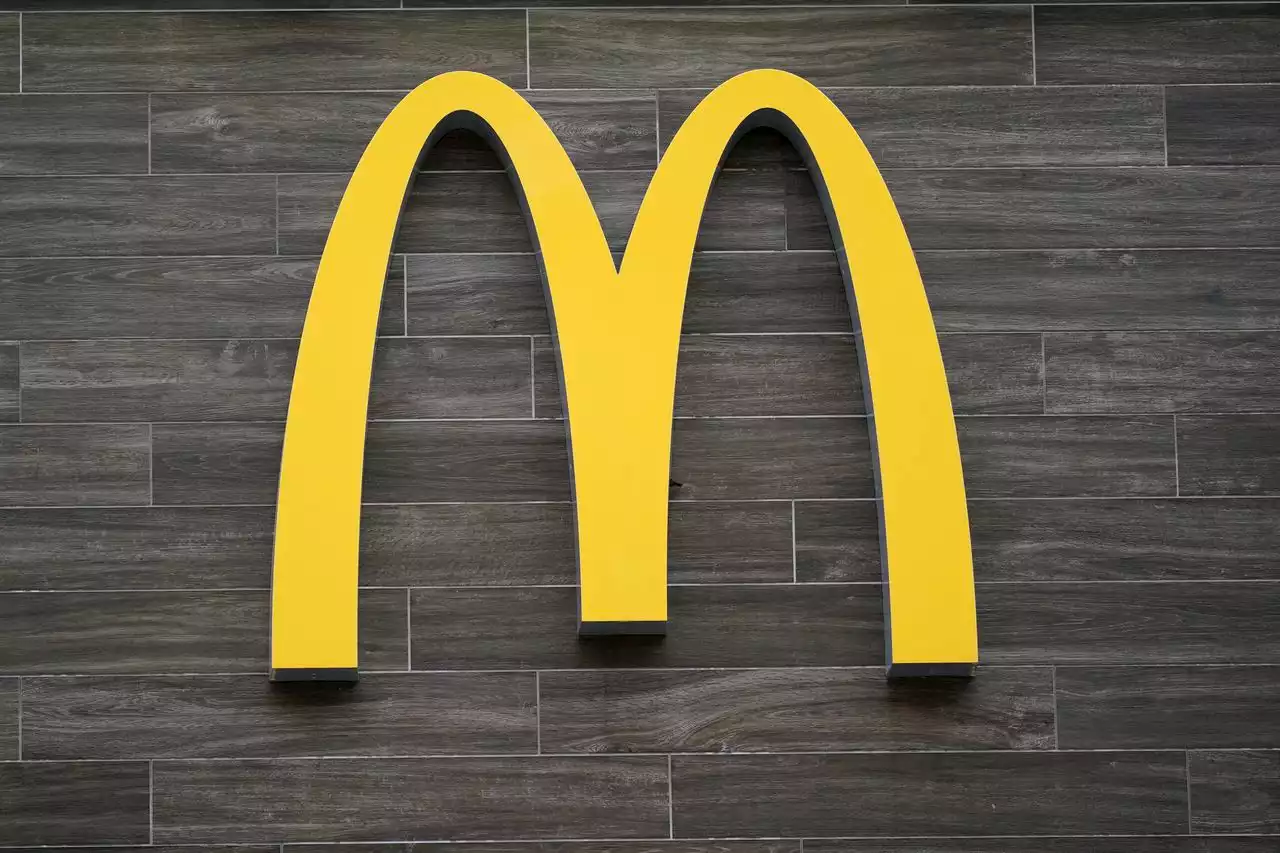 McDonald’s now offers wedding catering for just $230 -- but there’s a catch