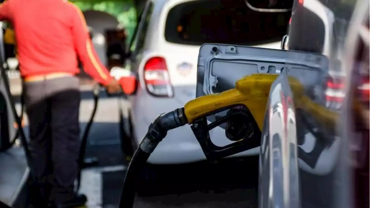 Precio de la gasolina corriente llegará a $15.500: minhacienda