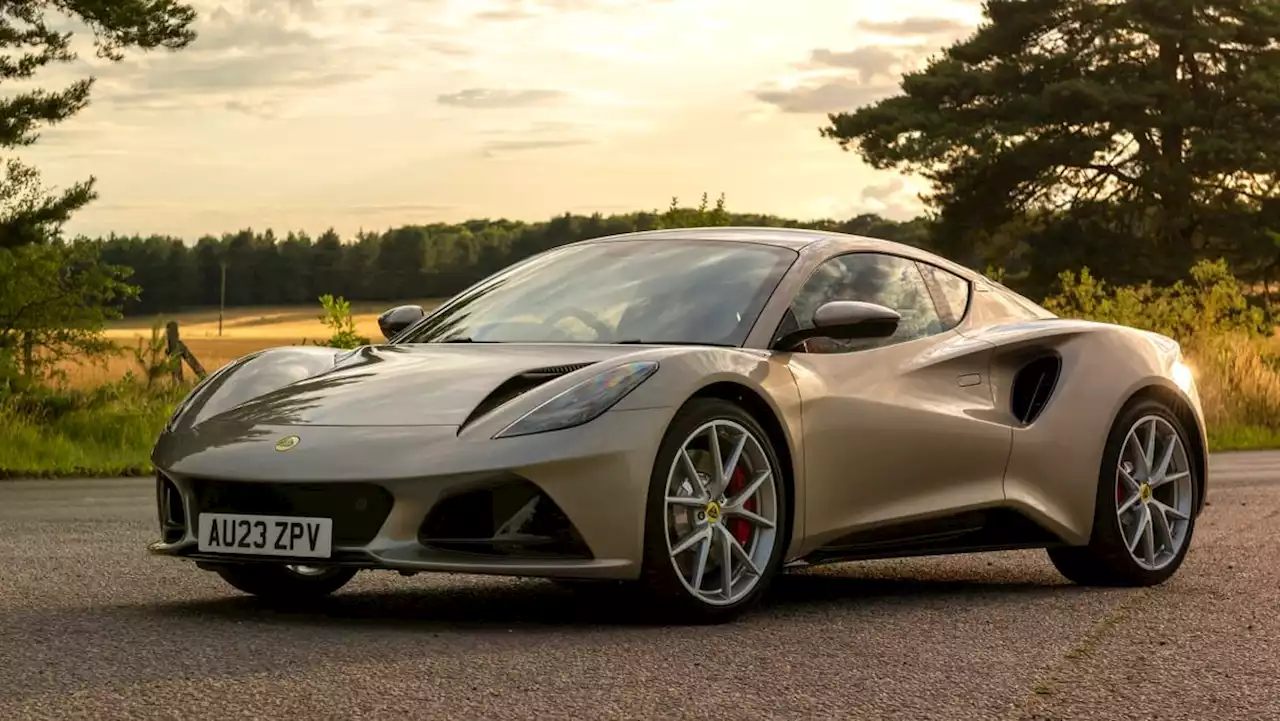 Four-cylinder Lotus Emira to debut at Goodwood priced from £77,795 | Evo