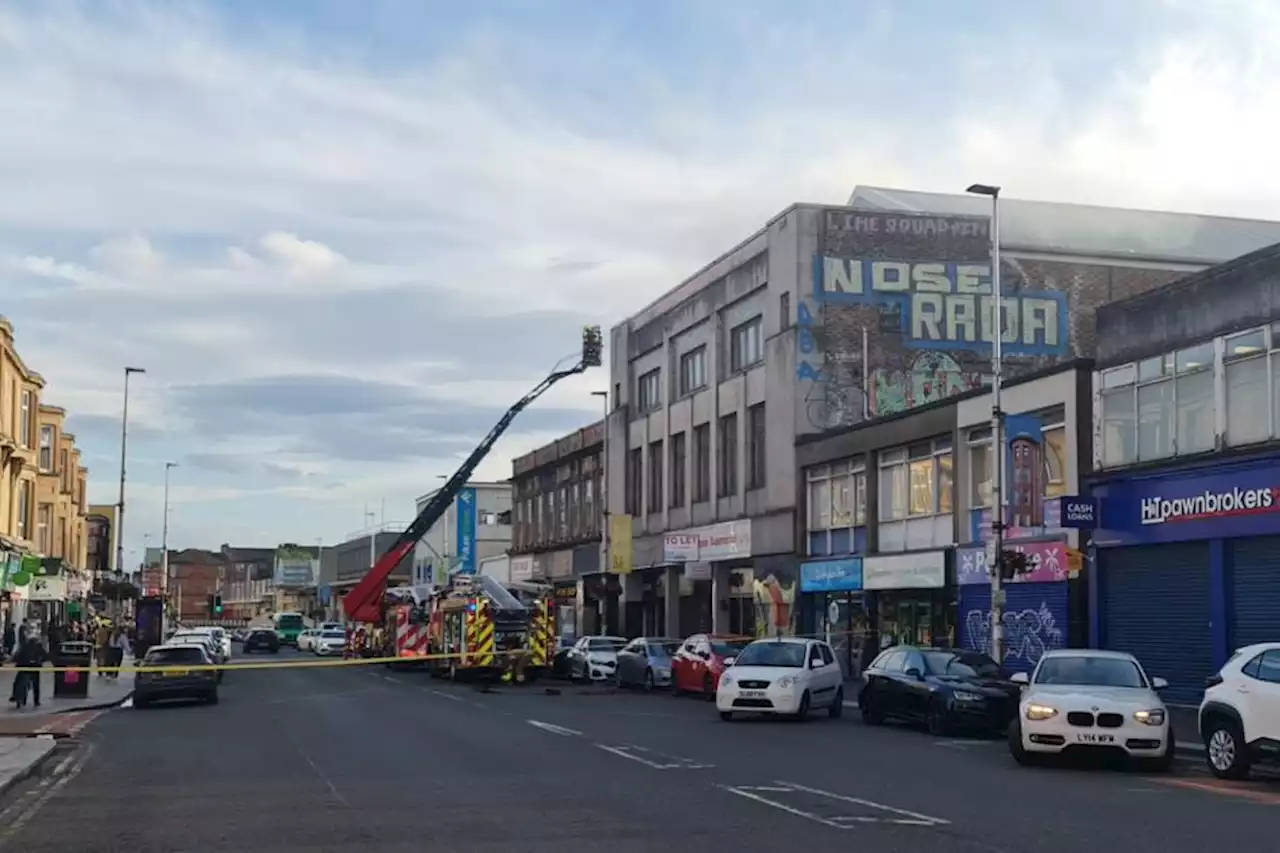 999 crews race to fire near old Glasgow cinema