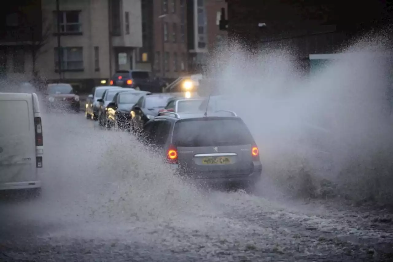 Warning amid risk of 'sewage floods' as torrential rain batters Glasgow